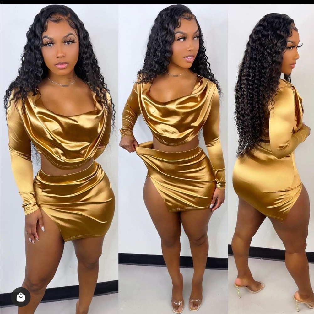 Two piece gold skirt set